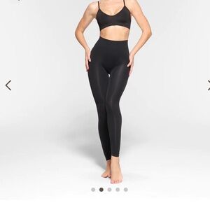 SKIMS Black High-Waist Sculpting Leggings